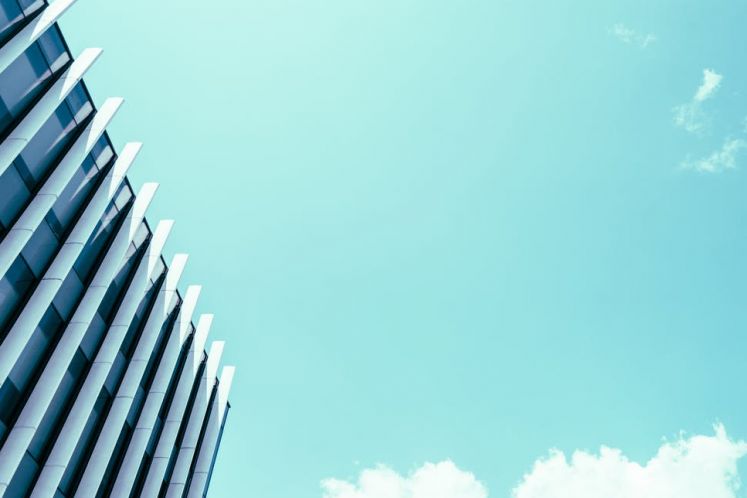 千億帝國的崩塌與重構(gòu)：從杉杉集團(tuán)破產(chǎn)重整案看企業(yè)控制權(quán)、債權(quán)人博弈與投資人策略